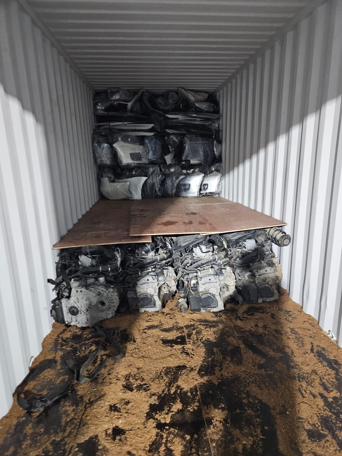 Container shipping of imported automotive components