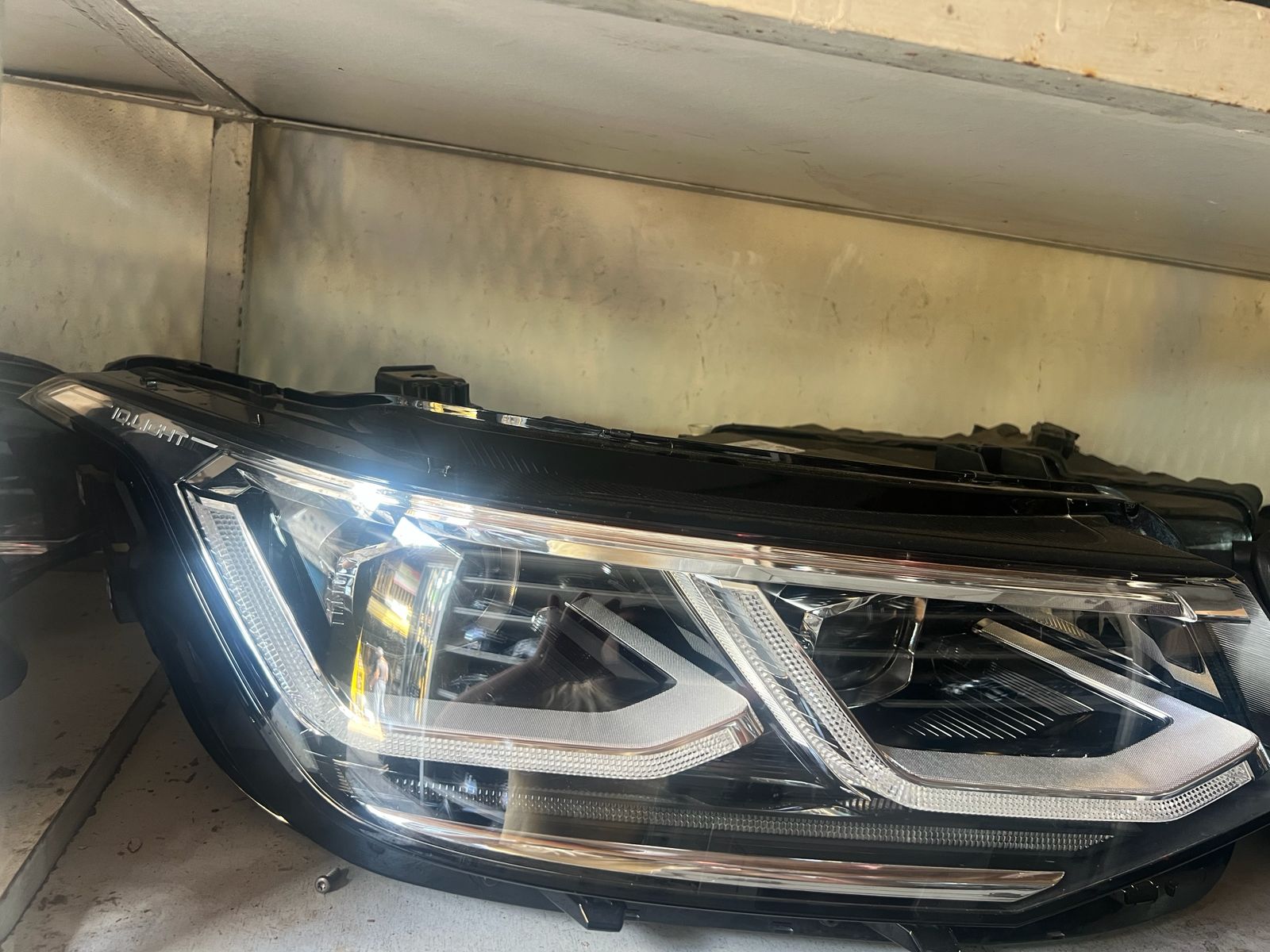 Phare LED matriciel Volkswagen IQ.Light